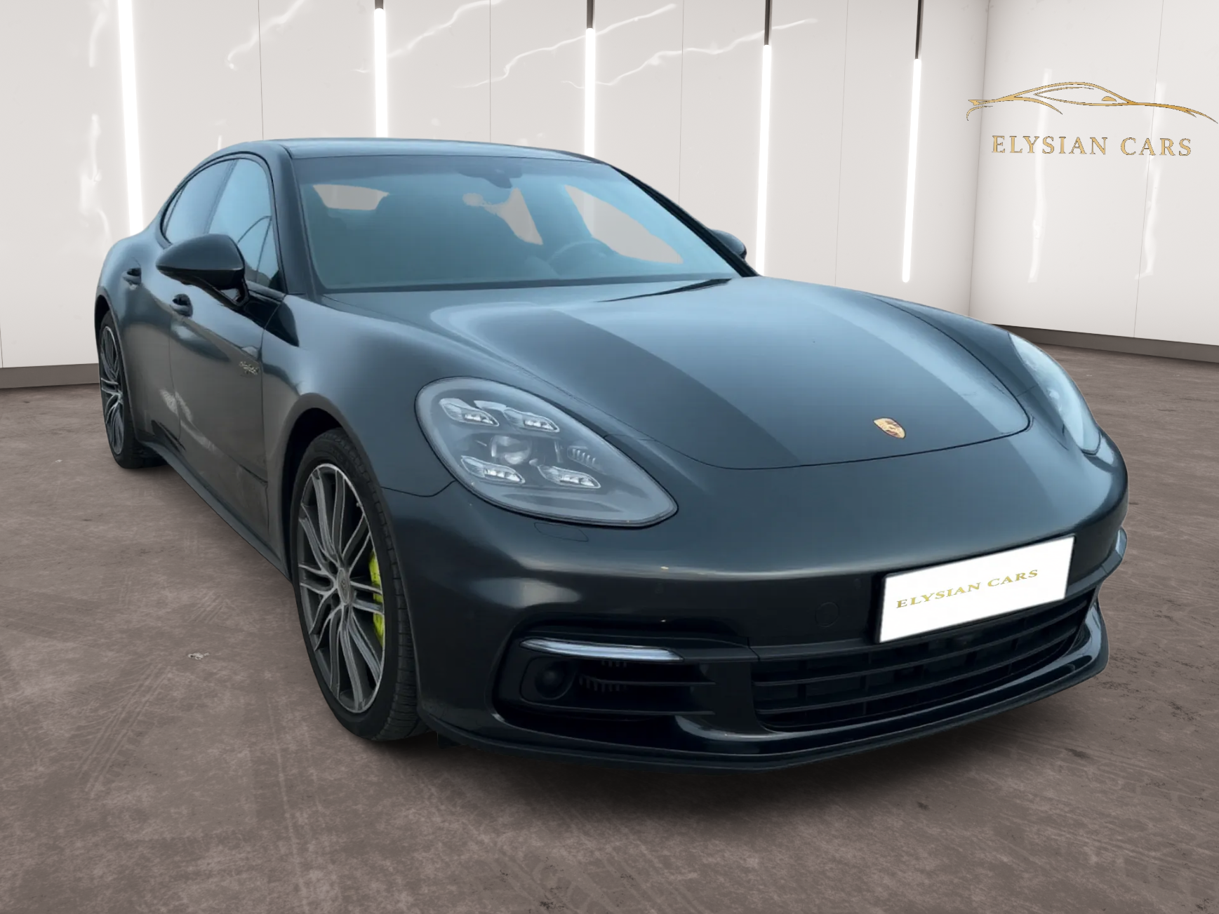 Porsche Panamera 4